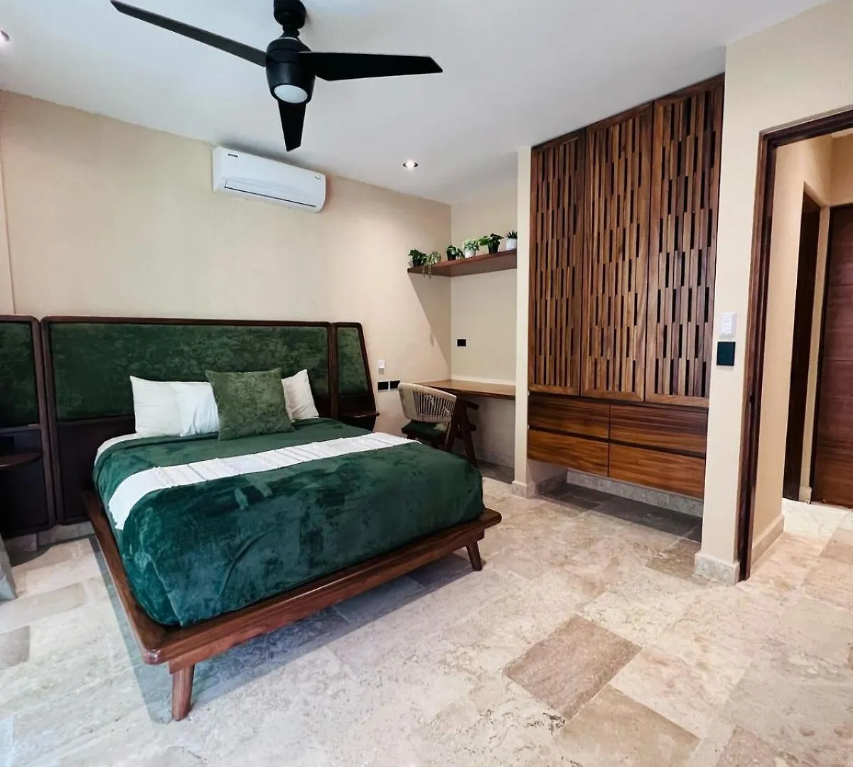 Апартаменты Charming Boutique Condo Jungle Views Private Pool Тулум