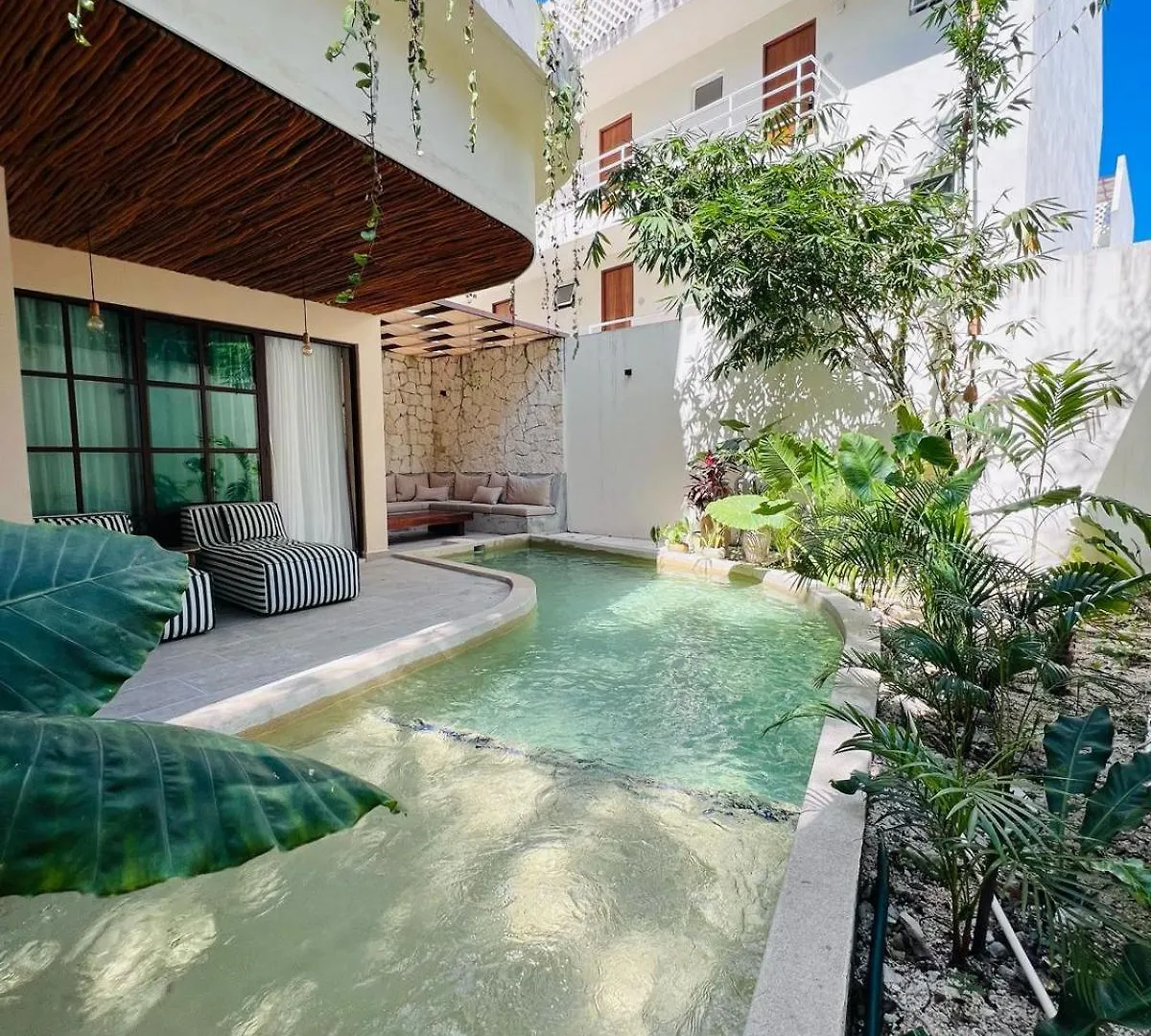 Charming Boutique Condo Jungle Views Private Pool Тулум 0*,